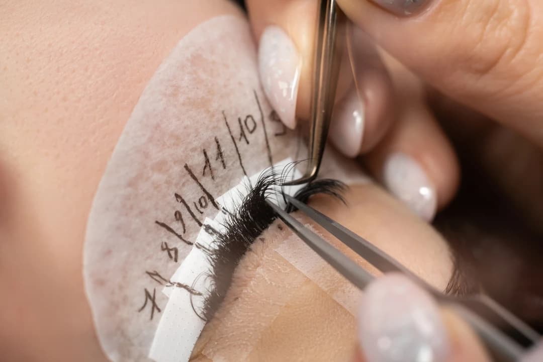 Eyelash Extensions - Image 3