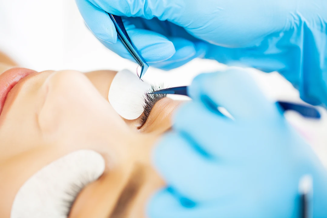 Eyelash Extensions in Calgary